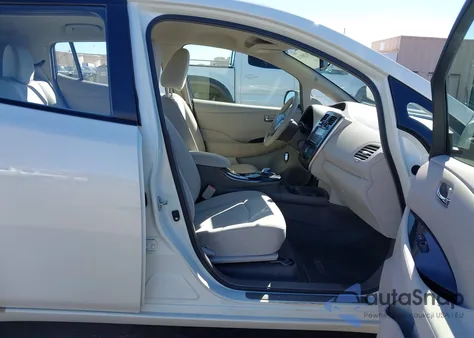 2011 Nissan Leaf Sv z USA, uszkodzony, nr VIN JN1AZ0CP0BT007196